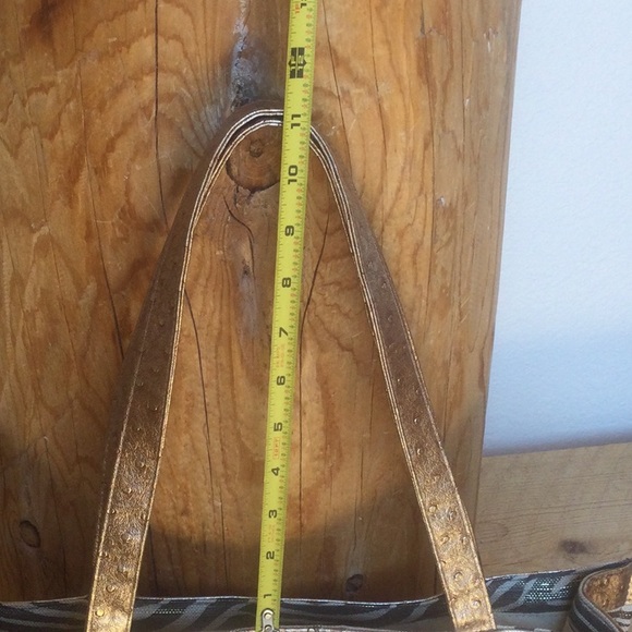 NWOT Modella Tote and Cosmetic Bags Brown/ Gold - Picture 4 of 16